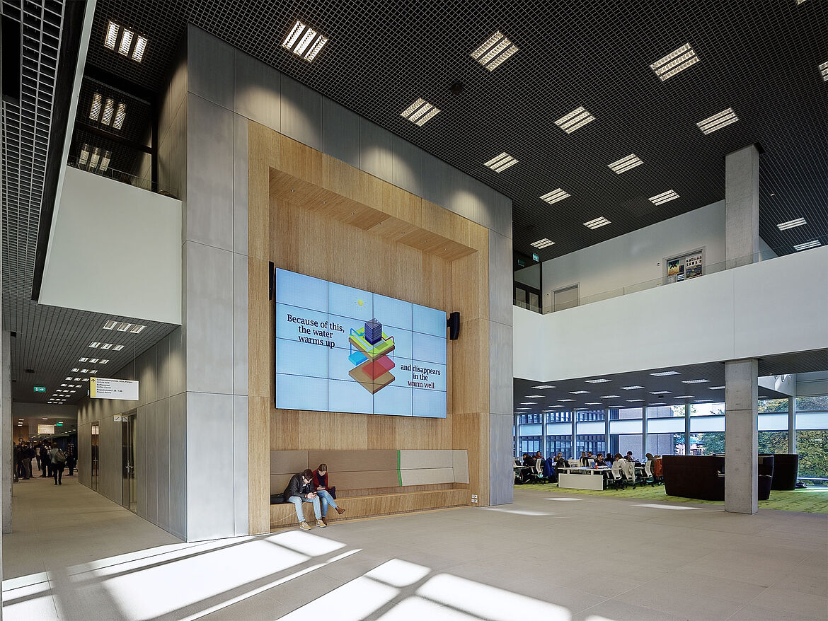 Utrecht University [NL] | GEO open-cell ceiling | Photo: Petra Appelhof